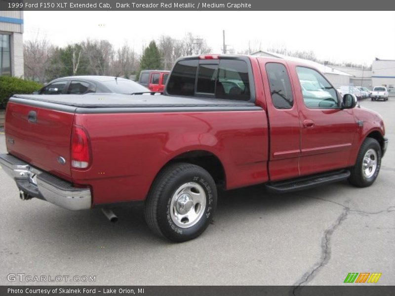Dark Toreador Red Metallic / Medium Graphite 1999 Ford F150 XLT Extended Cab