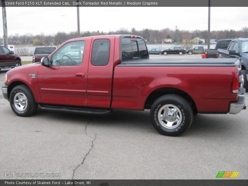 Dark Toreador Red Metallic / Medium Graphite 1999 Ford F150 XLT Extended Cab