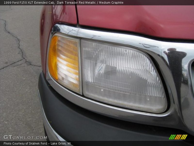 Dark Toreador Red Metallic / Medium Graphite 1999 Ford F150 XLT Extended Cab