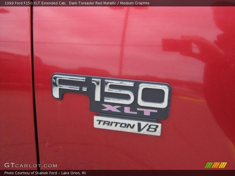 Dark Toreador Red Metallic / Medium Graphite 1999 Ford F150 XLT Extended Cab