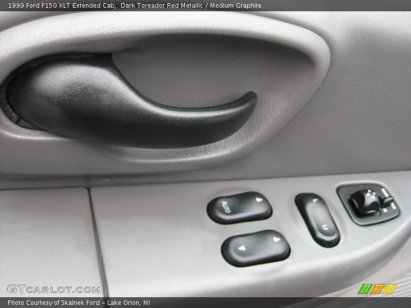 Dark Toreador Red Metallic / Medium Graphite 1999 Ford F150 XLT Extended Cab