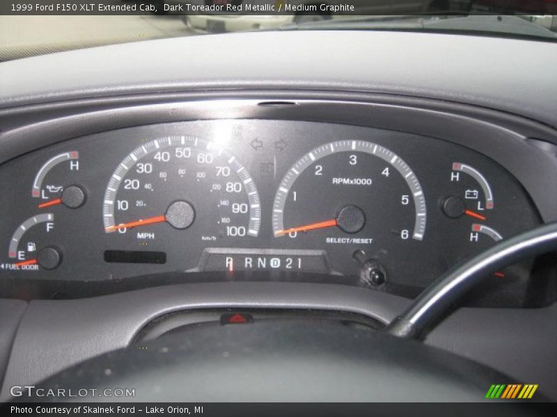 Dark Toreador Red Metallic / Medium Graphite 1999 Ford F150 XLT Extended Cab