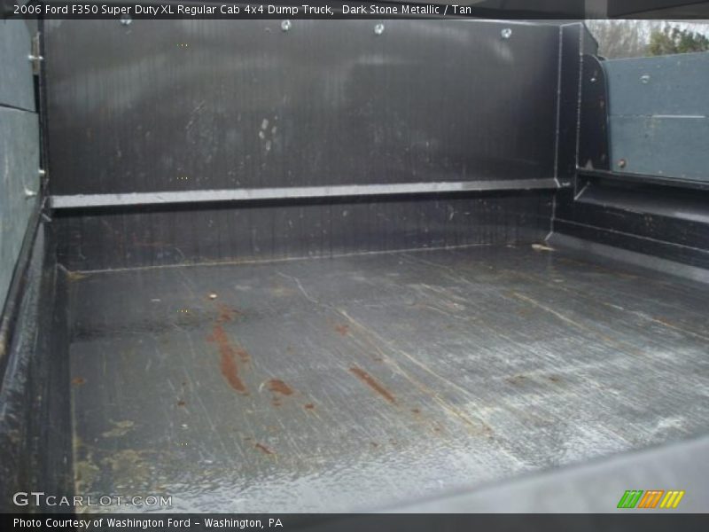Dark Stone Metallic / Tan 2006 Ford F350 Super Duty XL Regular Cab 4x4 Dump Truck