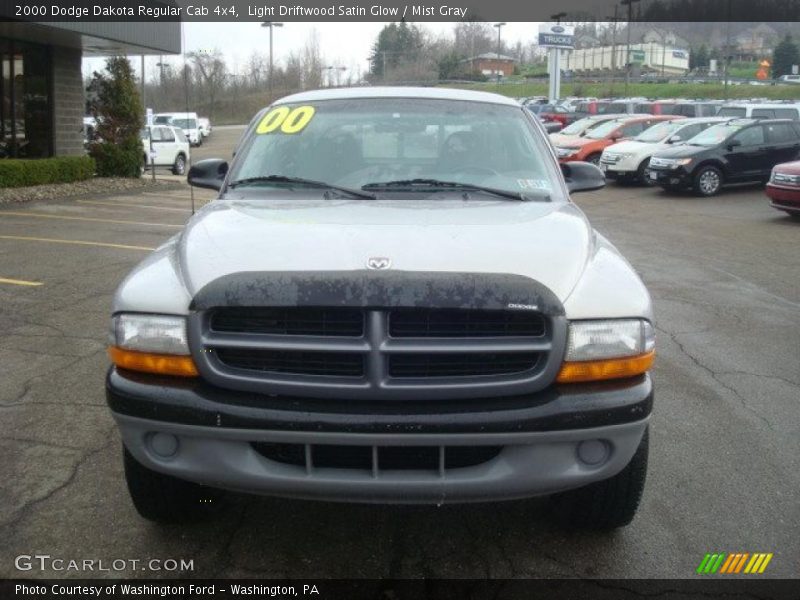 Light Driftwood Satin Glow / Mist Gray 2000 Dodge Dakota Regular Cab 4x4