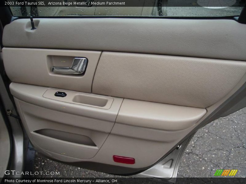 Arizona Beige Metallic / Medium Parchment 2003 Ford Taurus SES