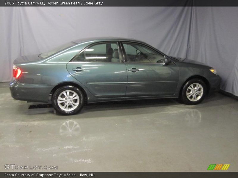 Aspen Green Pearl / Stone Gray 2006 Toyota Camry LE
