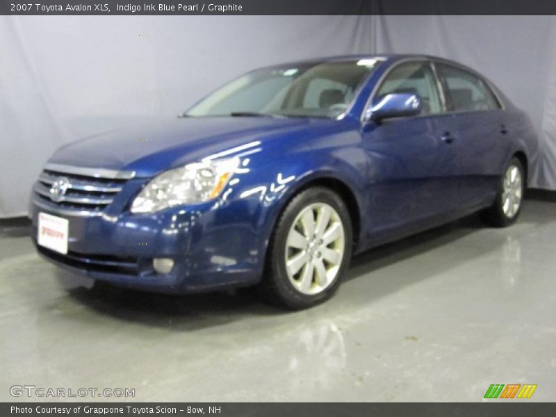Indigo Ink Blue Pearl / Graphite 2007 Toyota Avalon XLS