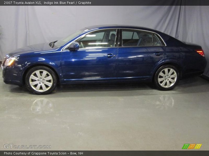 Indigo Ink Blue Pearl / Graphite 2007 Toyota Avalon XLS