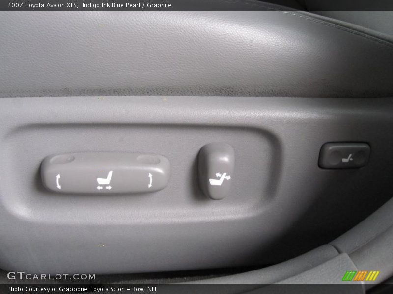 Indigo Ink Blue Pearl / Graphite 2007 Toyota Avalon XLS