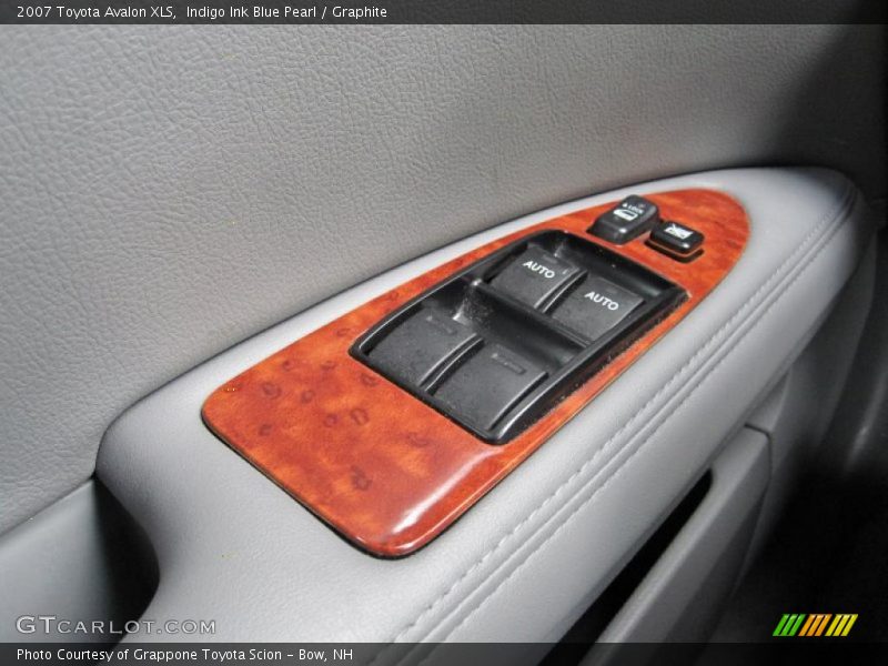 Indigo Ink Blue Pearl / Graphite 2007 Toyota Avalon XLS