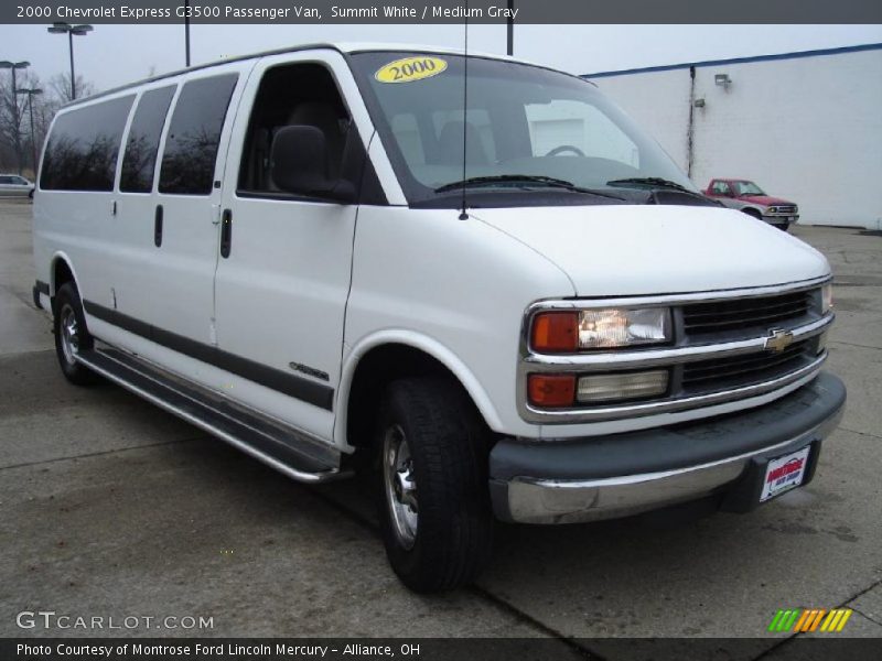 Summit White / Medium Gray 2000 Chevrolet Express G3500 Passenger Van
