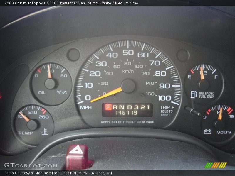 Summit White / Medium Gray 2000 Chevrolet Express G3500 Passenger Van