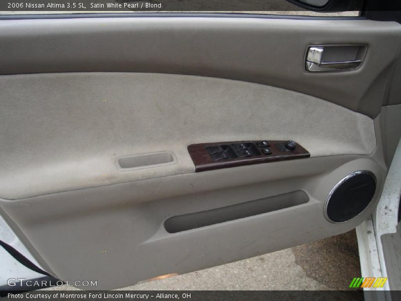 Satin White Pearl / Blond 2006 Nissan Altima 3.5 SL
