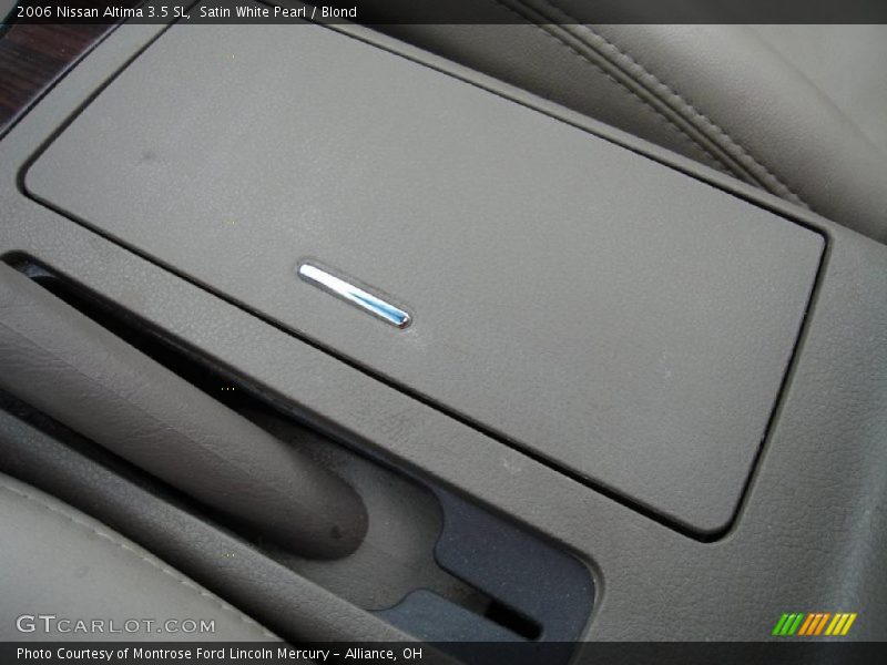 Satin White Pearl / Blond 2006 Nissan Altima 3.5 SL