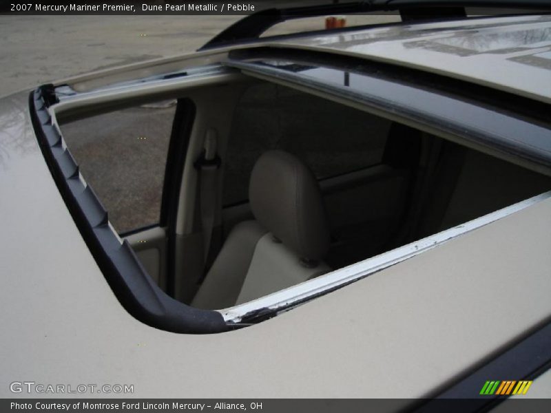 Dune Pearl Metallic / Pebble 2007 Mercury Mariner Premier