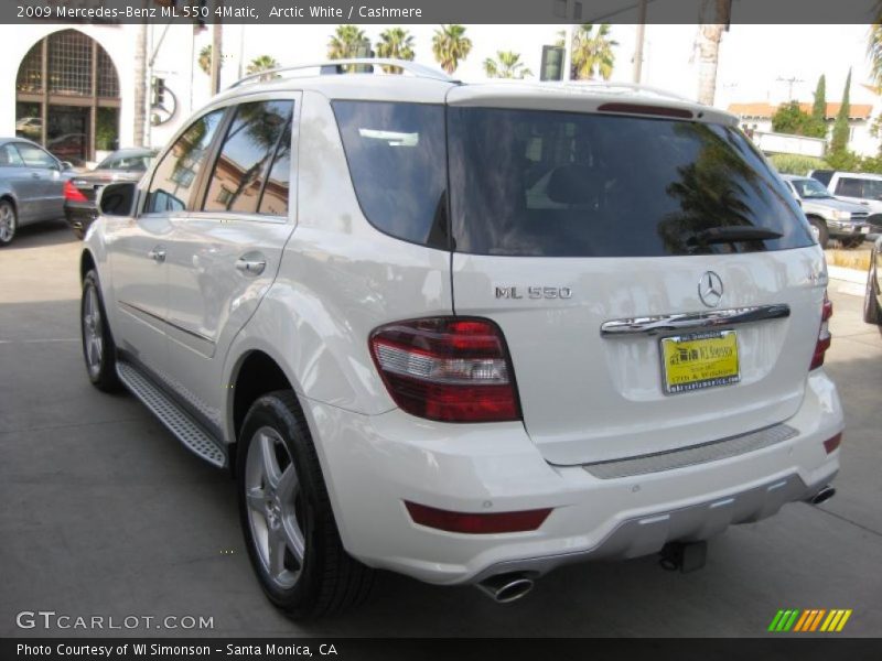 Arctic White / Cashmere 2009 Mercedes-Benz ML 550 4Matic