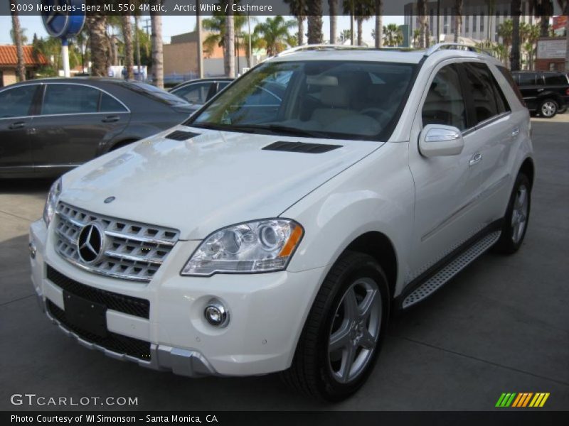 Arctic White / Cashmere 2009 Mercedes-Benz ML 550 4Matic