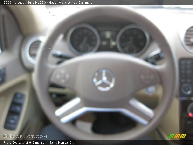 Arctic White / Cashmere 2009 Mercedes-Benz ML 550 4Matic