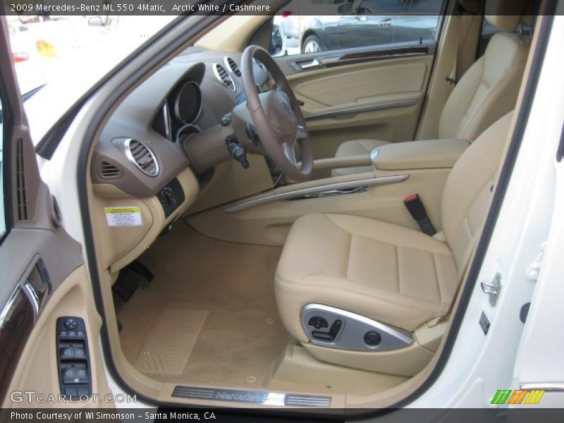 Arctic White / Cashmere 2009 Mercedes-Benz ML 550 4Matic