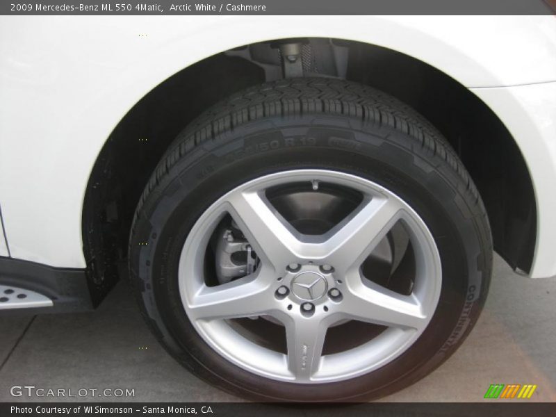 Arctic White / Cashmere 2009 Mercedes-Benz ML 550 4Matic