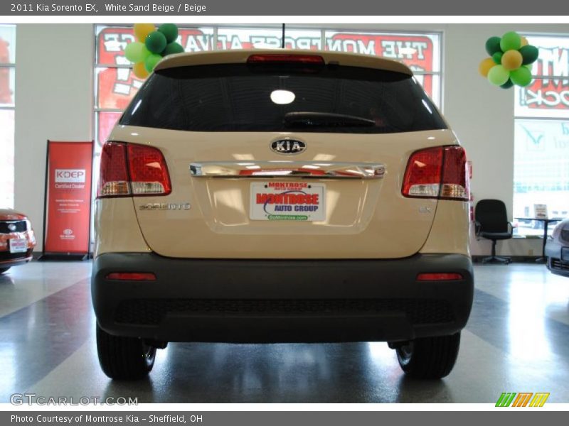 White Sand Beige / Beige 2011 Kia Sorento EX