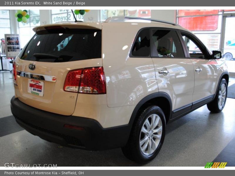 White Sand Beige / Beige 2011 Kia Sorento EX