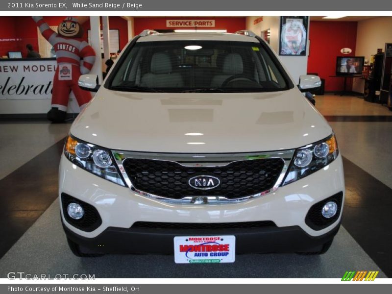 White Sand Beige / Beige 2011 Kia Sorento EX