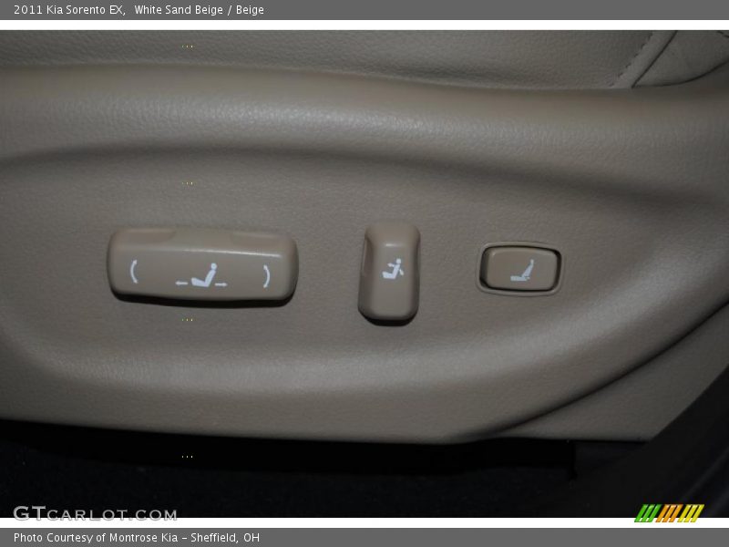 White Sand Beige / Beige 2011 Kia Sorento EX