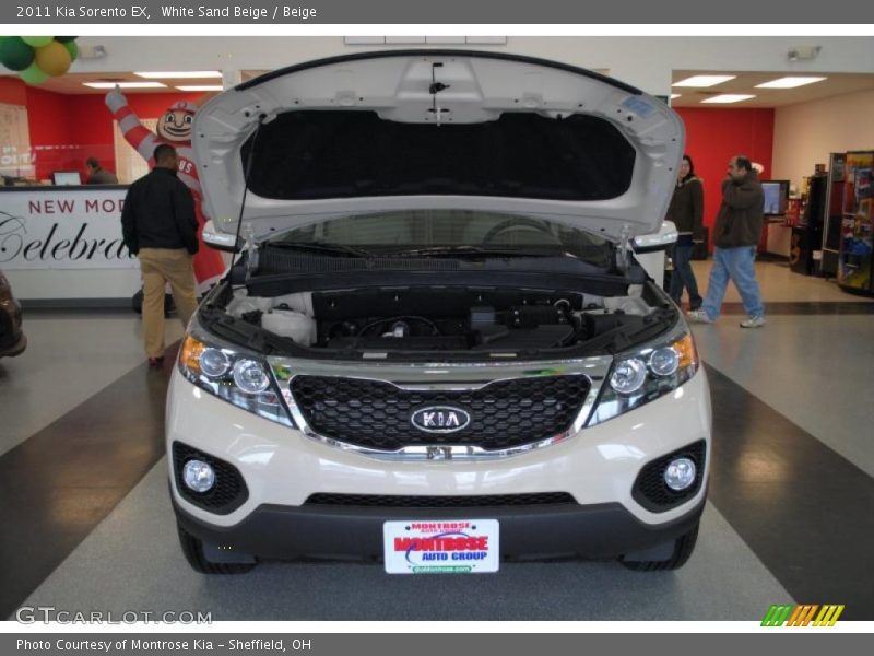 White Sand Beige / Beige 2011 Kia Sorento EX