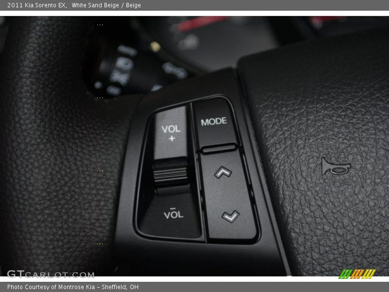 White Sand Beige / Beige 2011 Kia Sorento EX