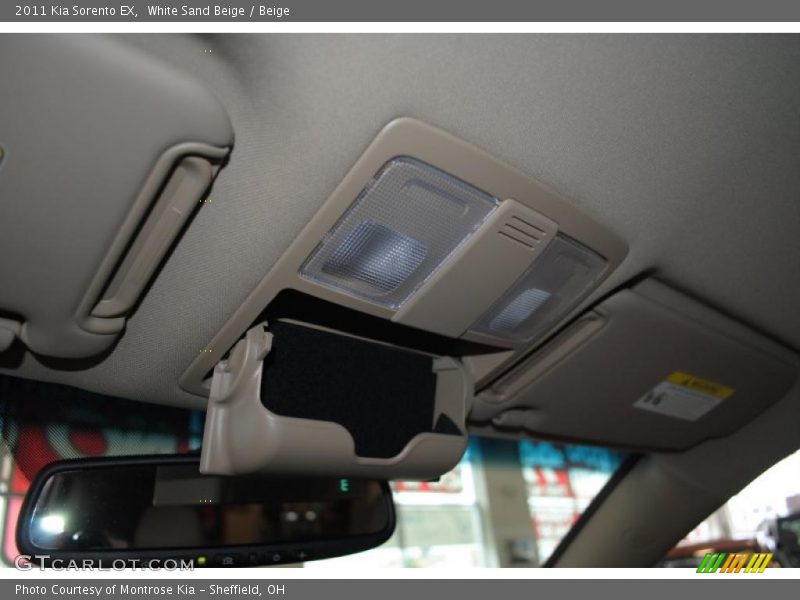 White Sand Beige / Beige 2011 Kia Sorento EX