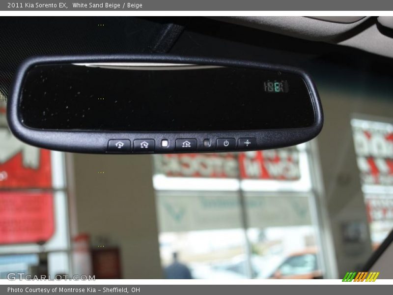 White Sand Beige / Beige 2011 Kia Sorento EX