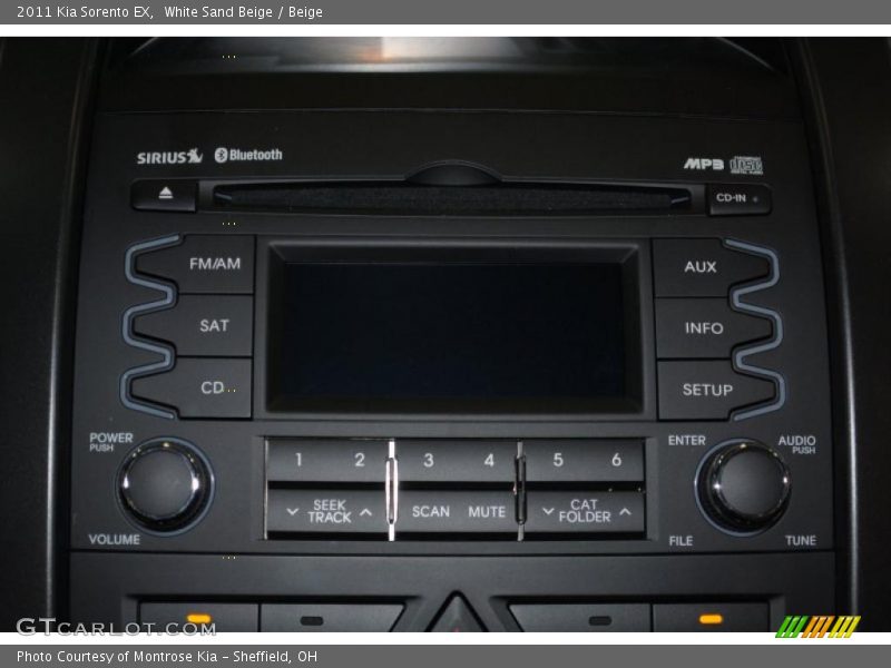 White Sand Beige / Beige 2011 Kia Sorento EX