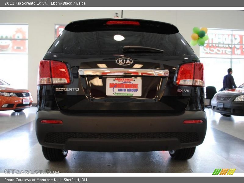 Ebony Black / Beige 2011 Kia Sorento EX V6
