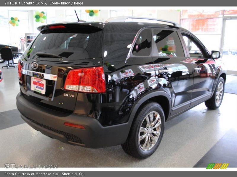 Ebony Black / Beige 2011 Kia Sorento EX V6
