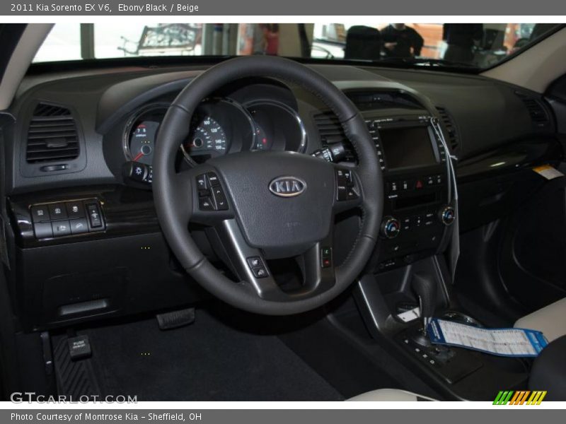 Ebony Black / Beige 2011 Kia Sorento EX V6