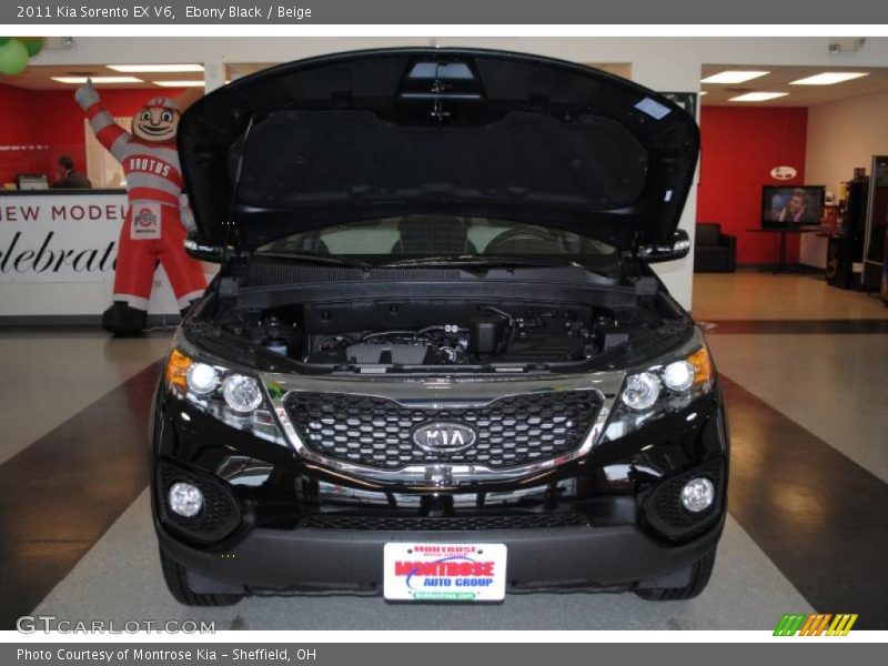 Ebony Black / Beige 2011 Kia Sorento EX V6
