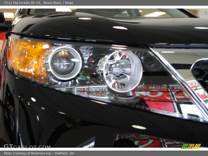 Ebony Black / Beige 2011 Kia Sorento EX V6