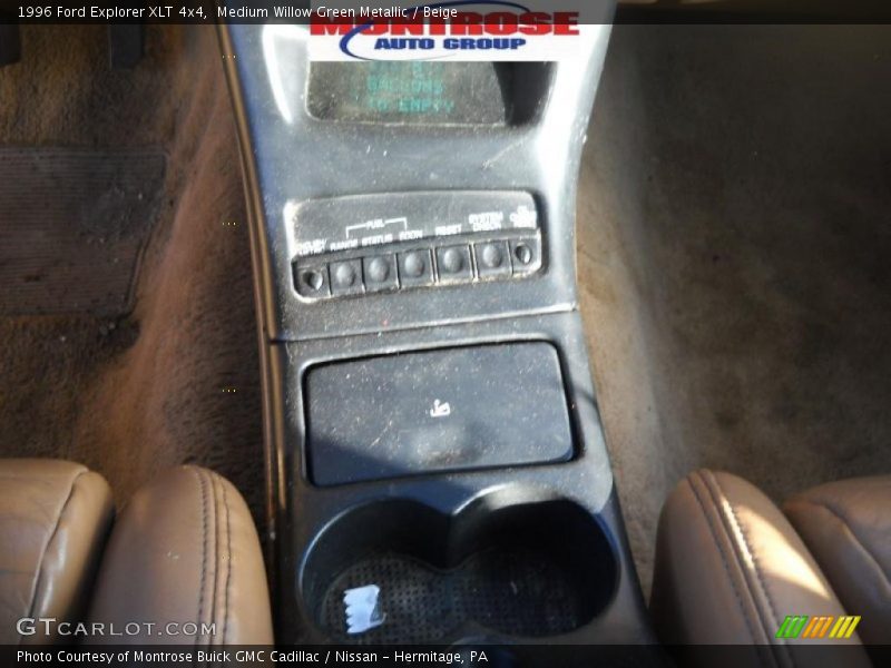 Medium Willow Green Metallic / Beige 1996 Ford Explorer XLT 4x4