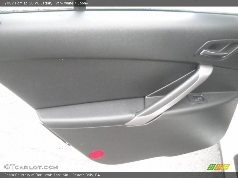 Ivory White / Ebony 2007 Pontiac G6 V6 Sedan