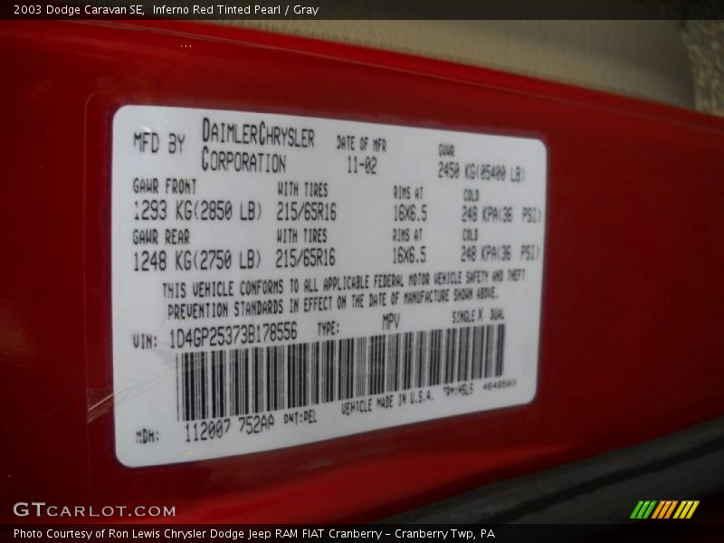Inferno Red Tinted Pearl / Gray 2003 Dodge Caravan SE