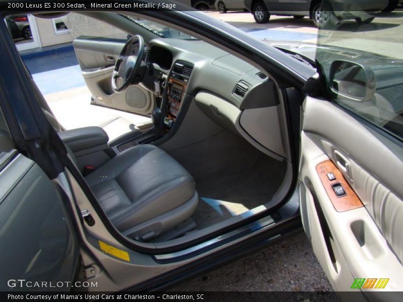 Mineral Green Metallic / Sage 2000 Lexus ES 300 Sedan