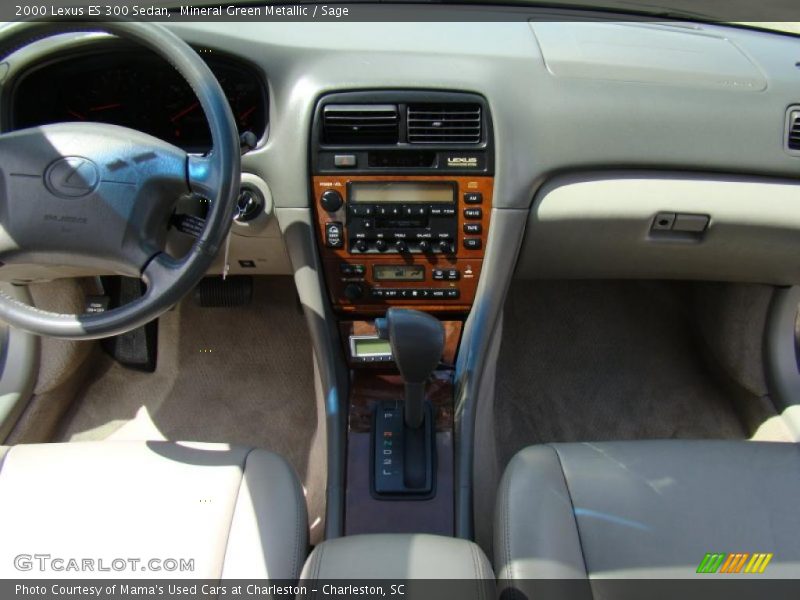 Mineral Green Metallic / Sage 2000 Lexus ES 300 Sedan