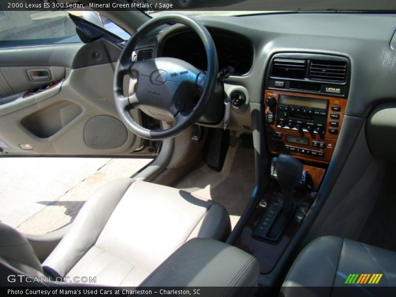 Mineral Green Metallic / Sage 2000 Lexus ES 300 Sedan