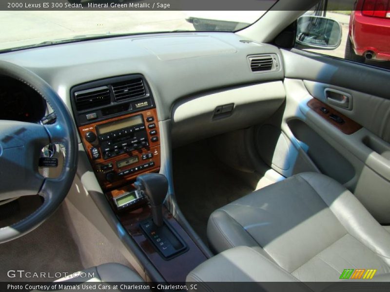 Mineral Green Metallic / Sage 2000 Lexus ES 300 Sedan