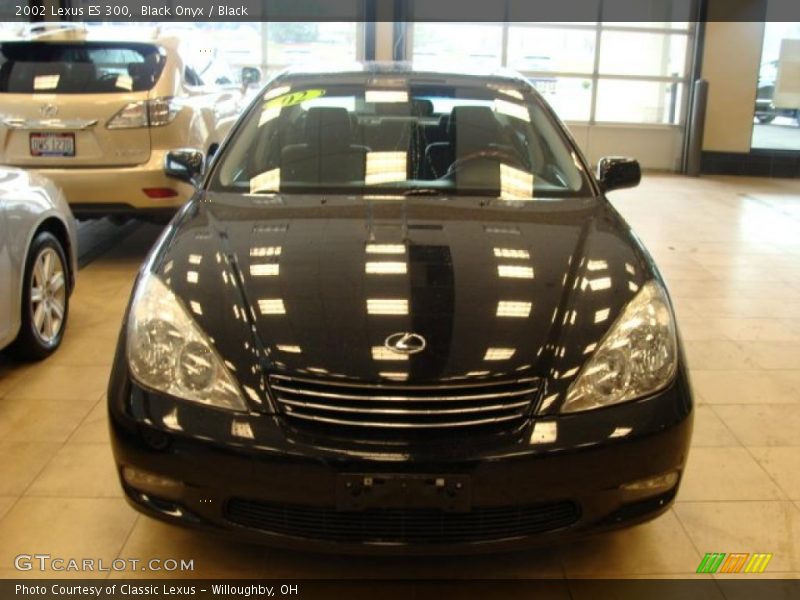 Black Onyx / Black 2002 Lexus ES 300