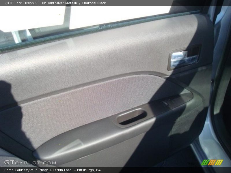 Brilliant Silver Metallic / Charcoal Black 2010 Ford Fusion SE