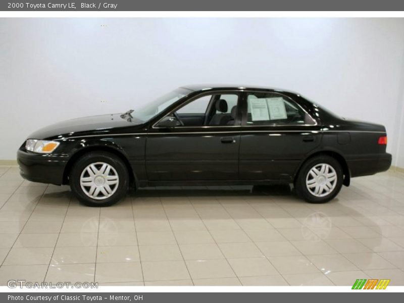 Black / Gray 2000 Toyota Camry LE