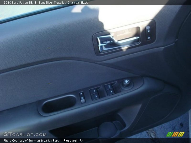 Brilliant Silver Metallic / Charcoal Black 2010 Ford Fusion SE