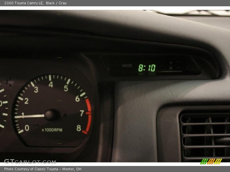 Black / Gray 2000 Toyota Camry LE